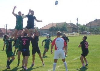 Studenţii caută victoria pe malul Dunării