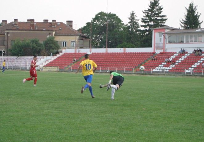 UTA e numai una: alb-roşii au făcut spectacol în primul amical, 11-0 cu Banatul Sânicolau Mic!