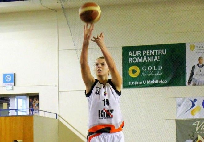 Univ.Goldiş ICIM punctează şi pe piaţa internă: Manea şi Manta, trei ani în “galben-albastru”