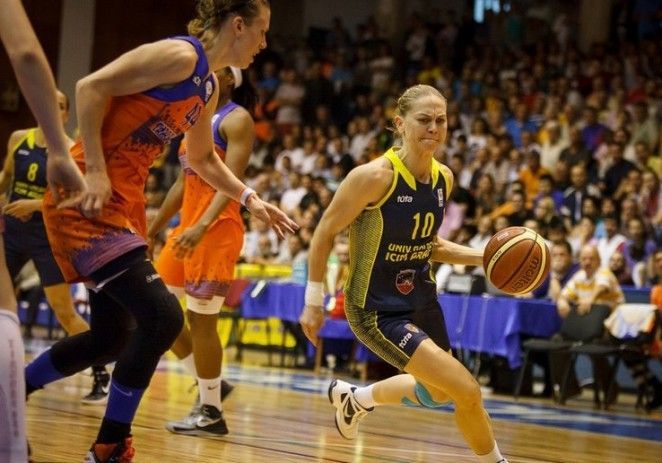 Monica Brosovszky este antrenor secund al naţionalei de baschet