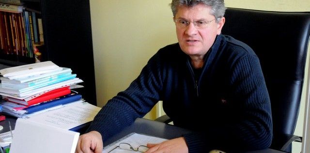 Bitang lasă CSM Arad pentru Federaţia Română de Nataţie