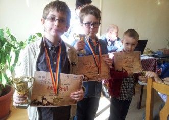 Micii şahişti au făcut legea pe Bega