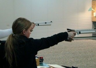 Pistolarii CSM-ului, medaliaţi la tineret şi Cupa României