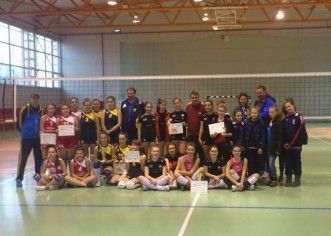 Memorialul “Monica Vidican” la volei a reunit toate cluburile arădene