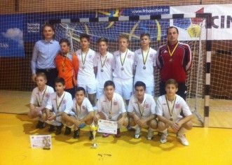 Puştii UTA-ei au câştigat Cupa de Crăciun