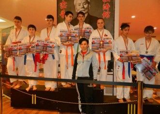 Salbă de medalii pentru karatiştii de la Bushido Vladimirescu