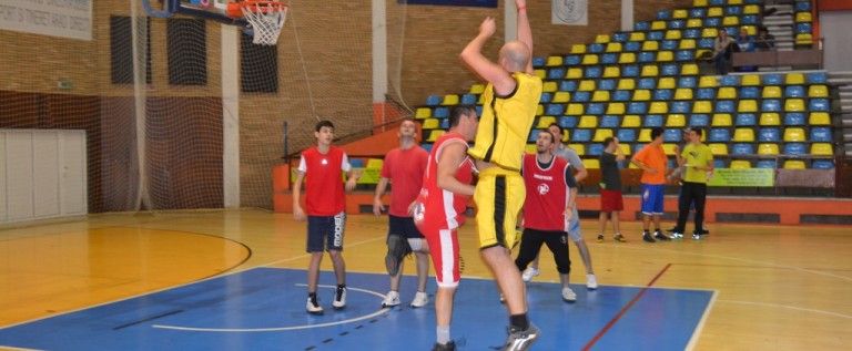 În week-end se joacă “Cupa Emanuel Stana” la baschet