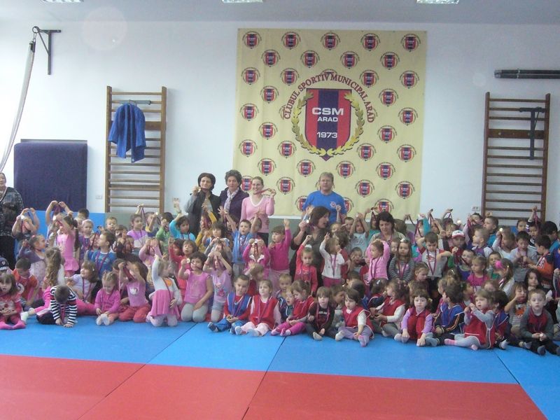  Copiii de la Grădiniţa Prieteniei PP 16 s-au jucat de-a judo