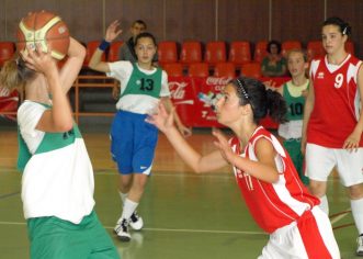 S-au desemnat semifinalistele în Cupa Sportsin la baschet