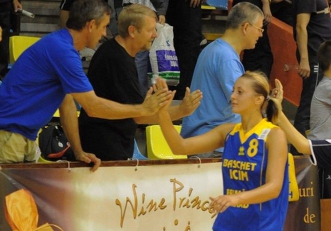 Ex-arădeanca Meszaros s-a transferat la Limoges