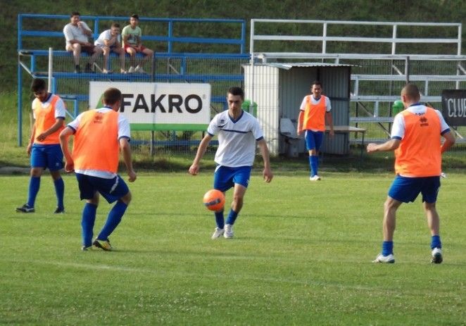 Favoritele la promovare au etapă liniștită în Liga 4 Arad