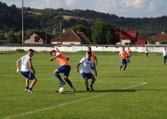 Şoimii Lipova a câştigat primul test al iernii, 2-0 la Sîntana