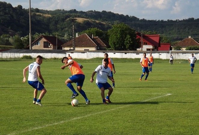 Programul etapei a 12-a şi clasamentul în Liga 4 Arad