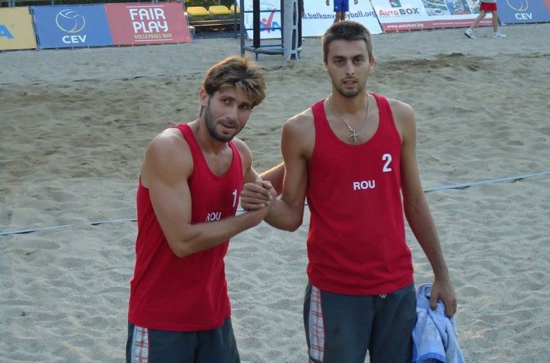  Fan Arad, aproape de a juca pe nisipul de la Rio!