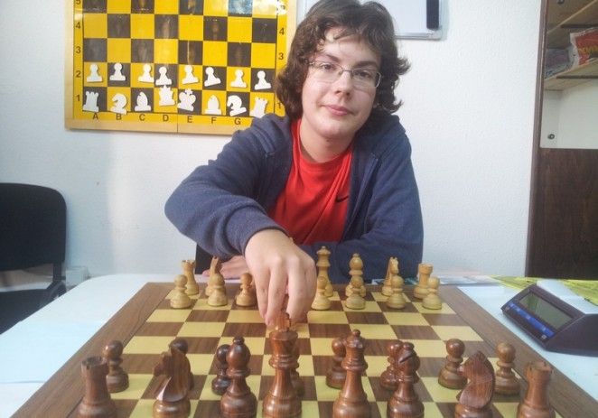 Victor Măcinic este campion judeţean la şah