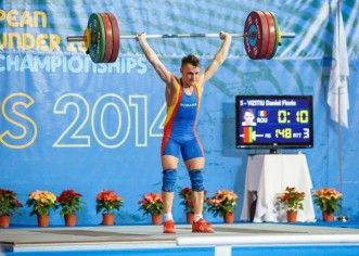 Doi halterofili arădeni sunt suspendaţi pentru dopaj!