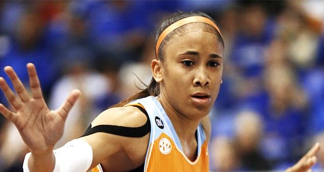 Simmons a semnat în WNBA, pentru Seattle Storm