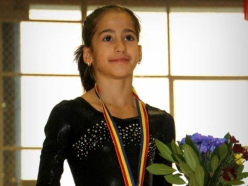  Olivia Cîmpian a urcat de şase ori pe podium la “Top Gym”