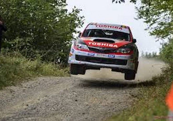 Trei zile de adrenalină, la Raliului Aradului 2015