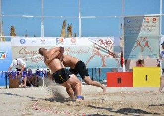 Medalii arădene la Mondialul de lupte pe plajă