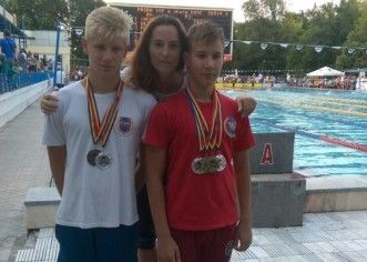 Înotătorii CSM-ului au cucerit medalii naţionale la cadeţi