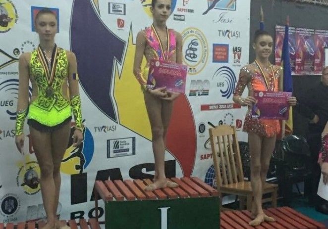 Sonia Ichim a confirmat la Naţionale. Medalii arădene pe covorul ritmicii
