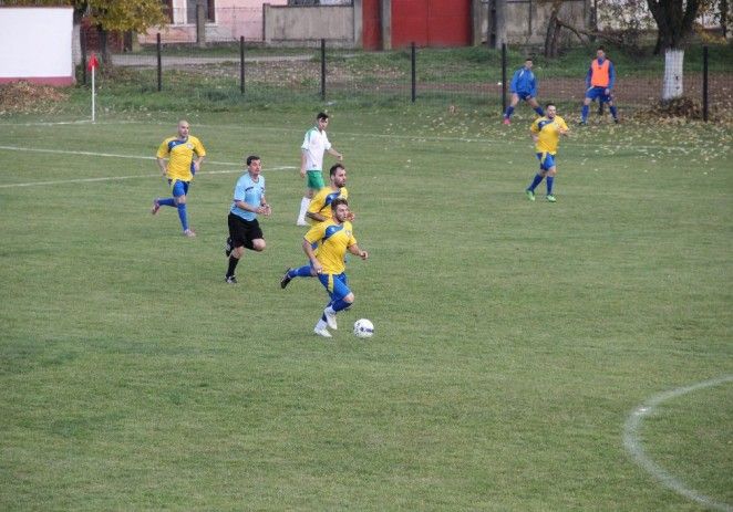 Sântana şi Pecica au făcut spectacol în etapa din Liga 4