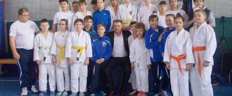 Judoka CSM-ului au sărbătorit pe tatami, la Pecica