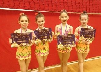 Gimnastele CSM-ului au impresionat pe covorul ritmicii, la Novi Sad