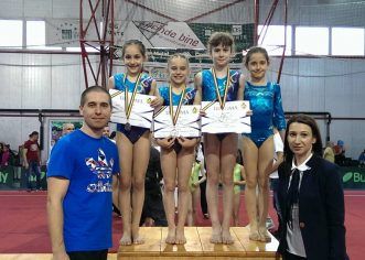 Micile gimnaste arădene au urcat pe podiumul naţional