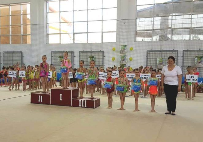 Micile gimnaste de la ritmică – medaliate la Naţionale