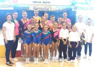 Gimnaștii de la Urania și Universitatea, pe podium în Cehia