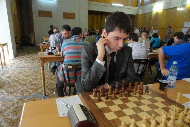  Festivalul de şah al Aradului începe cu simultanul de vineri