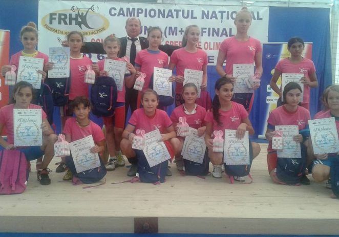 Halterofilii CSM-ului au cucerit nouă medalii la Naţionale