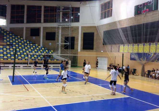 Tradiţie în Trofeul „Sportul pentru Toţi” la volei