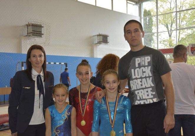 Micile gimnaste ale CSM-ului, medaliate la Naţionale