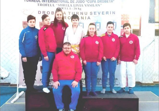 Judoka arădeni au cucerit medalii la Cupa Severinului