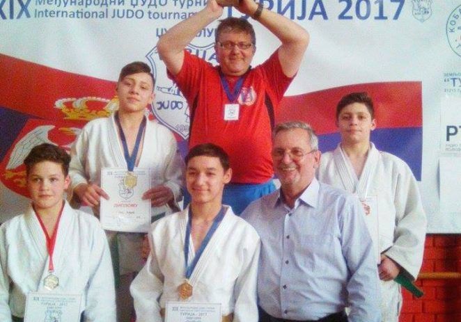 Judoka arădeni au urcat pe podium în Serbia