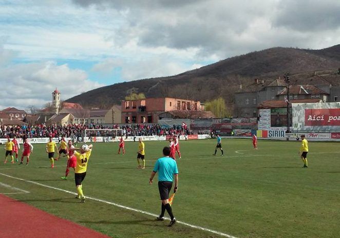 Aşa nu promovaţi niciodată! UTA pierde lamentabil cu Braşovul