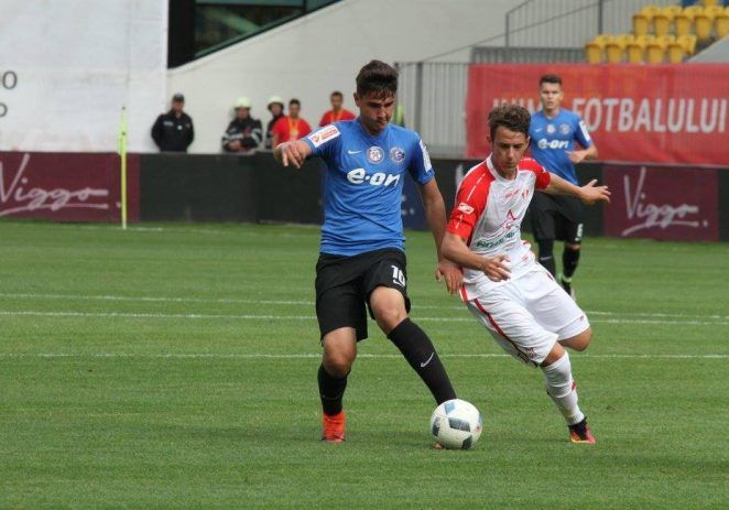 Juniorii roş-albi, învinşi la penalty-uri în finala Cupei