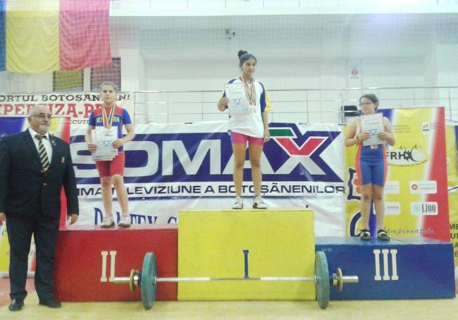 Salbă de medalii pentru halterofilii juniori ai CSM-ului