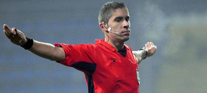 Arbitru internaţional, delegat la barajul pentru Liga 1