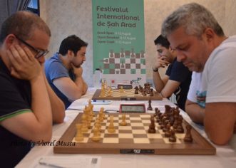 Un maestru sârb conduce după primele runde la Arad Open