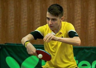 Start promiţător pentru echipele arădene de tenis de masă