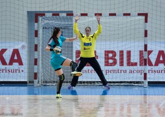 Handbalistele de la Crişul mai stabilesc o premieră