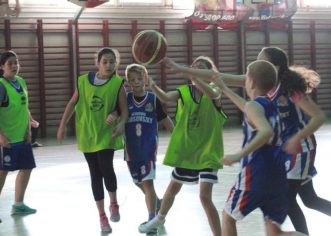 Gimnaziada baschetului arădean pornește la drum