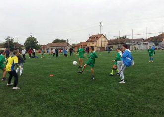 Patru formații continuă în Gimnaziada fotbalului
