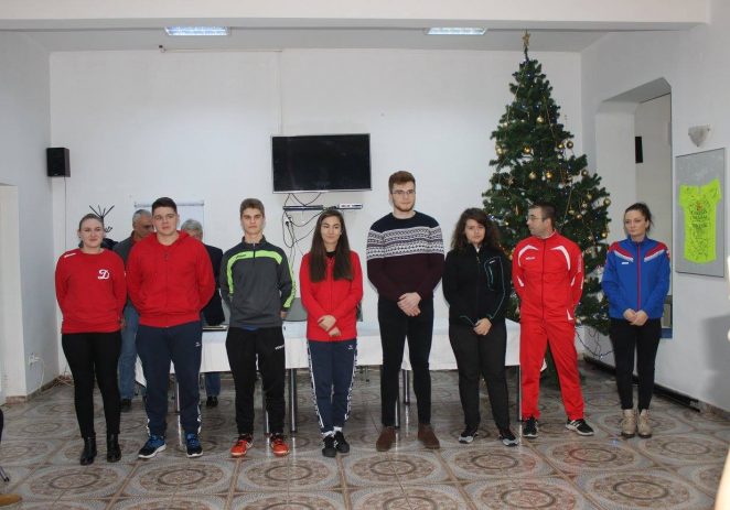 Doi pistolari arădeni, printre laureații anului în tirul românesc