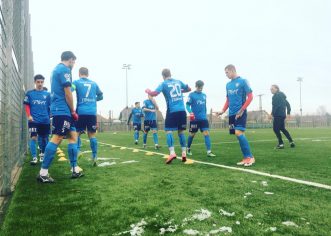 Bătrâna Doamnă are 25 de jucători în cantonament