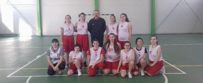 Fetele lui George Mandache sunt campioanele Aradului!